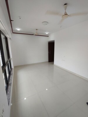 2 BHK Apartment For Rent in Paradigm Antalya, Oshiwara