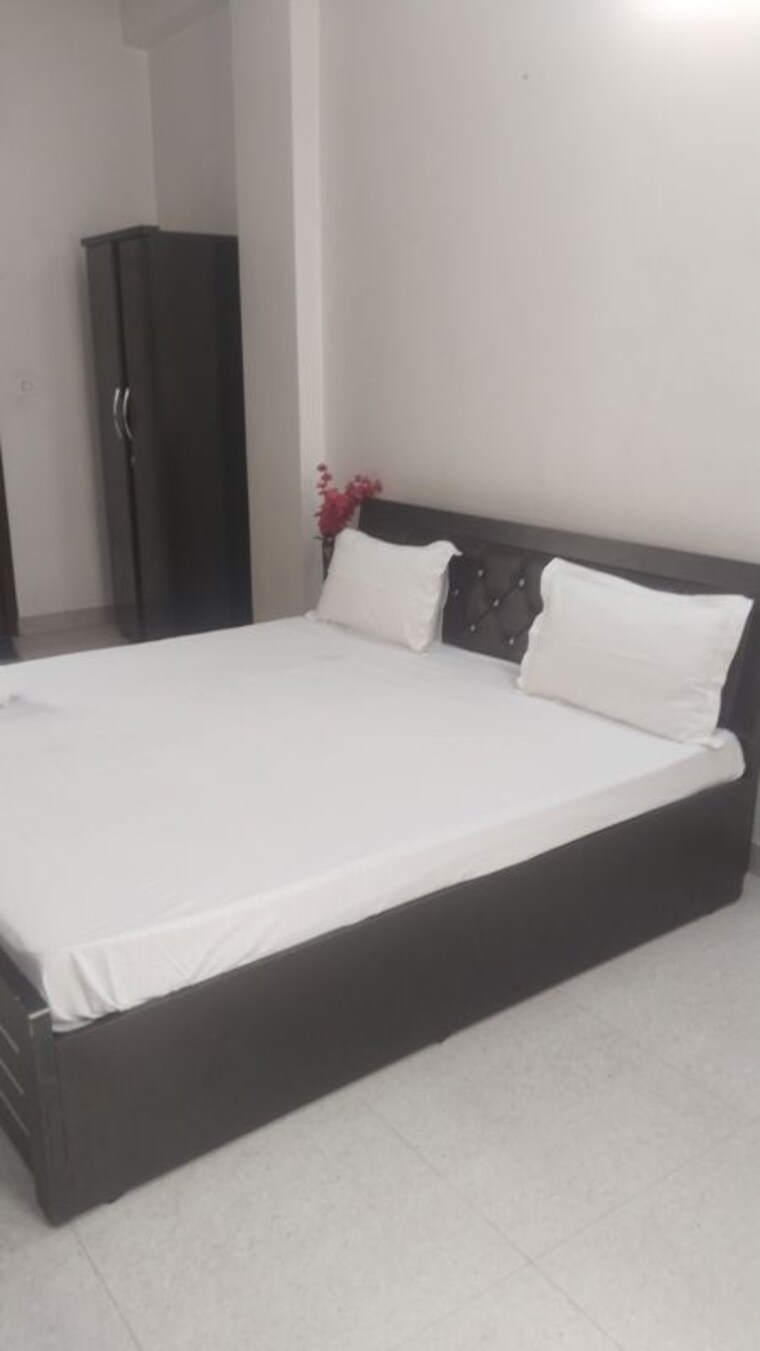 Bedroom, gomti nagar 1 Bedroom 800 Sq.Ft. Builder Floor In Gomti Nagar Lucknow 10610836