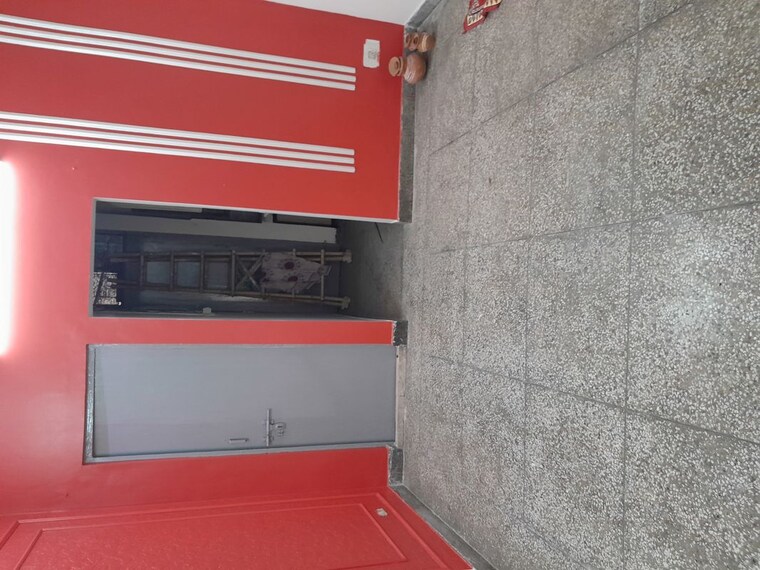 undefined, rohini sector 11 2 Bedroom 120 Sq.Yd. Independent House In Rohini Sector 11 Delhi 10610838