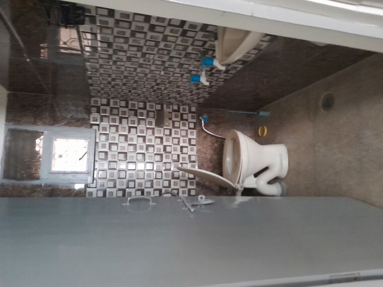 Living Room, rohini sector 11 2 Bedroom 120 Sq.Yd. Independent House In Rohini Sector 11 Delhi 10610838