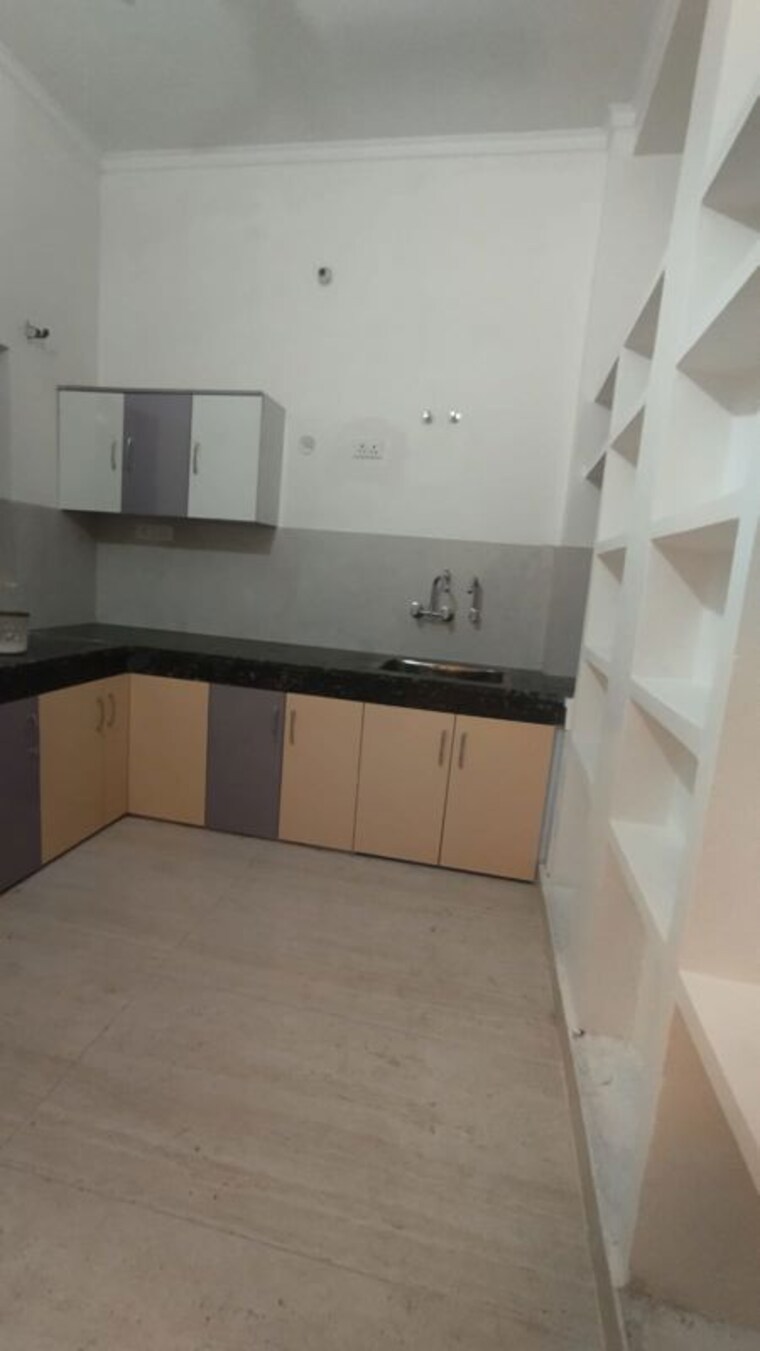 Kitchen, gomti nagar 2 Bedroom 1500 Sq.Ft. Builder Floor In Gomti Nagar Lucknow 10610845