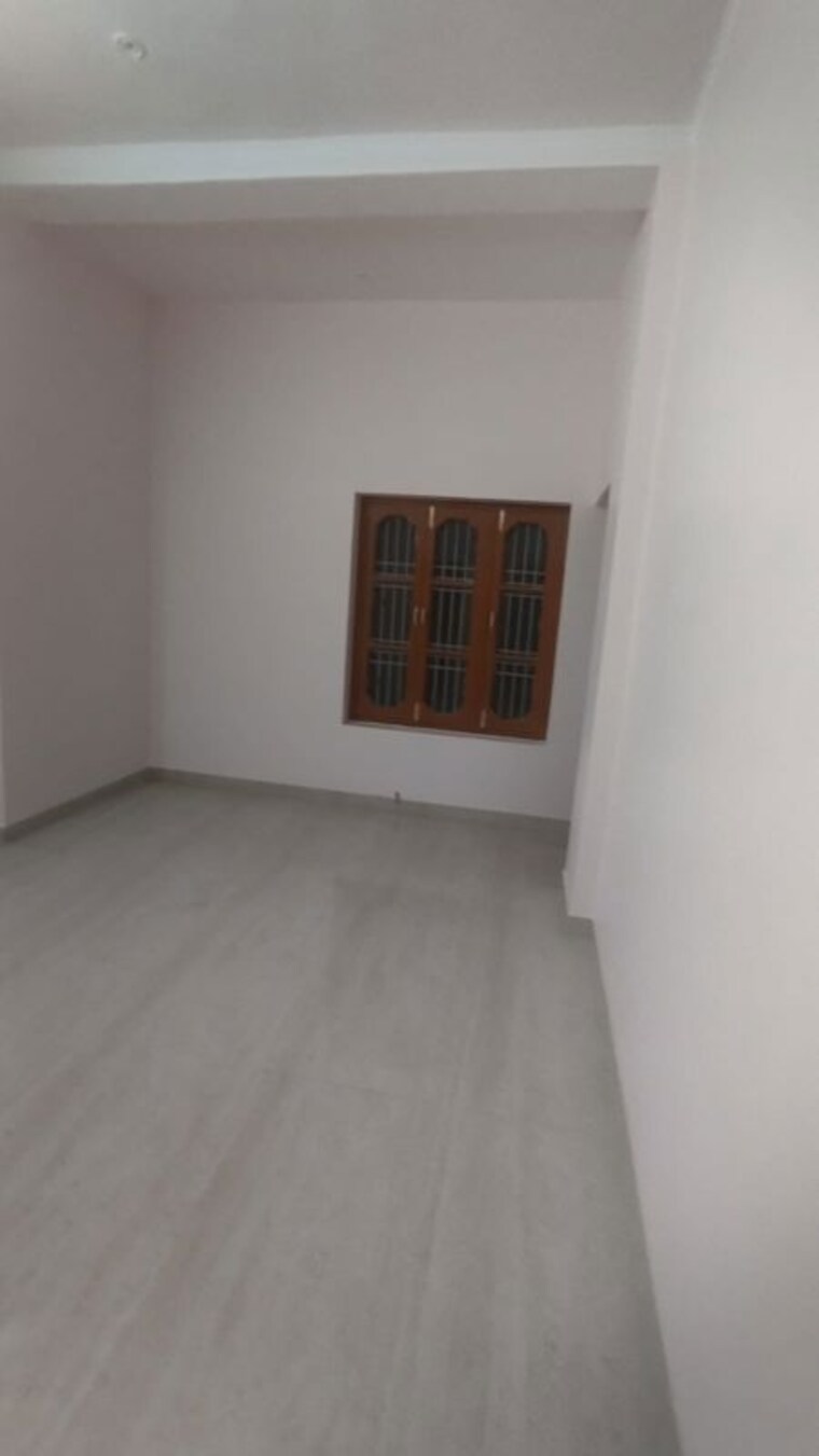 Room, gomti nagar 2 Bedroom 1500 Sq.Ft. Builder Floor In Gomti Nagar Lucknow 10610845