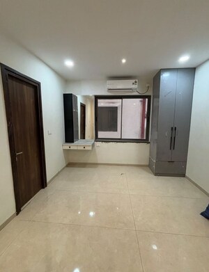 Room in 3 BHK Apartment at SRR Sriram River View, Narsingi – for Rent