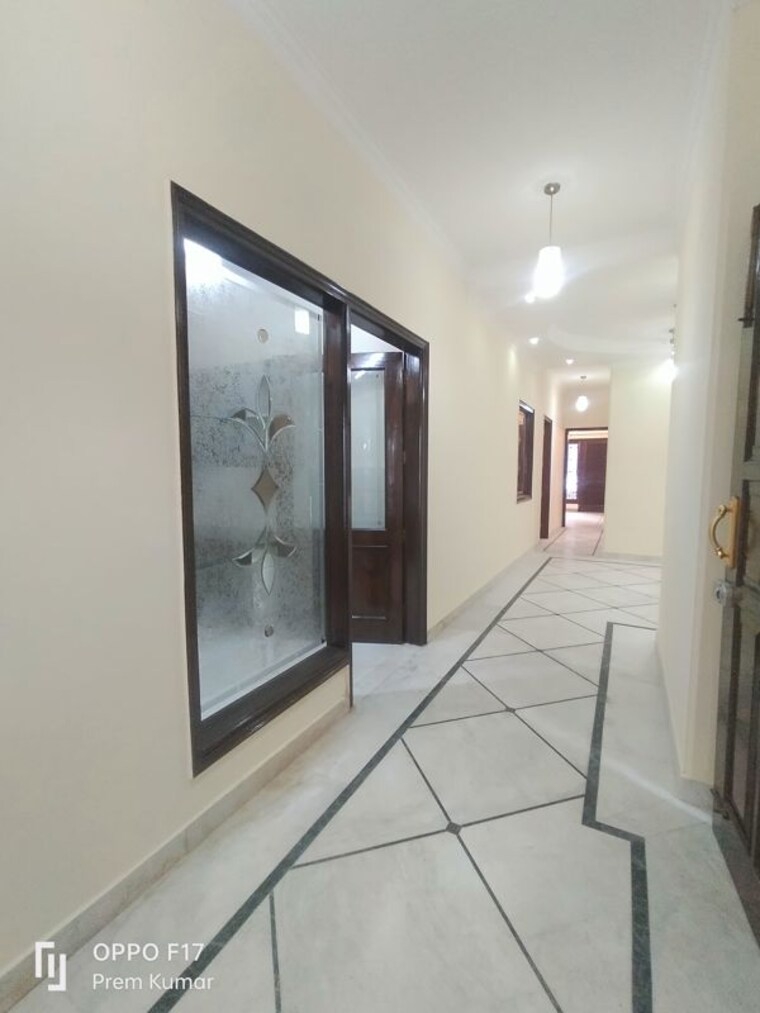 undefined, amar colony 4 Bedroom 340 Sq.Yd. Apartment In Amar Colony Delhi 10610860