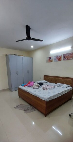 Bedroom in 1 BHK Builder Floor at Sector 23 – for Rent