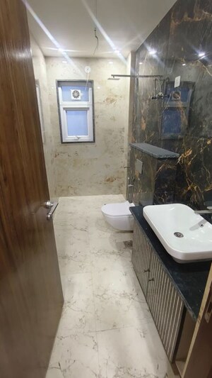 Bathroom in 4 BHK Builder Floor at Sector 23 – for Rent