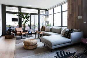 Living Room in 3 BHK Builder Floor at Sector 49 – for Sale