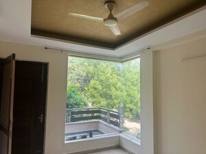 Furnished Amenities in 3 BHK Builder Floor at Sector 22 – for Rent