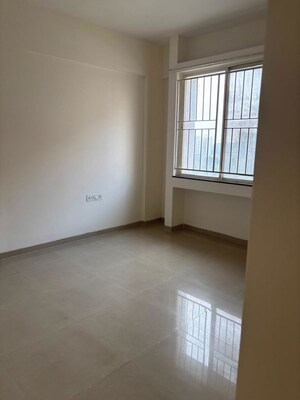 Room in 2 BHK Apartment at Blue 33 Mayfair, Balewadi – for Sale