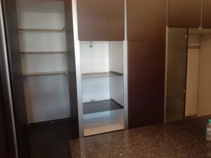 Bathroom in 4 BHK Apartment at Lodha Trump Tower, Worli – for Rent