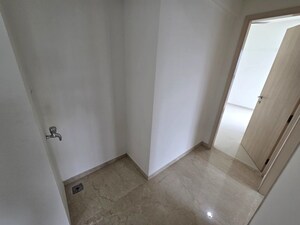 Room in 2.5 BHK Apartment at L & T Rejuve 360 Tower A, Mulund West – for Rent