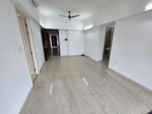 Room in 2.5 BHK Apartment at L & T Rejuve 360 Tower A, Mulund West – for Rent