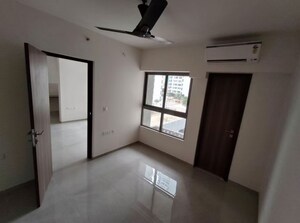 1 BHK Apartment For Rent in Piramal Vaikunth, Balkum Pada