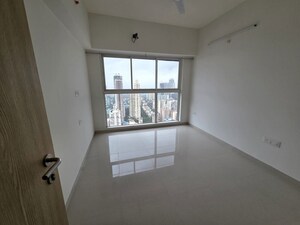 Room in 3 BHK Apartment at L And T Rejuve 360, Mulund West – for Rent