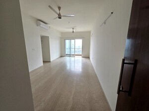 Room in 3 BHK Apartment at L And T Rejuve 360, Mulund West – for Rent