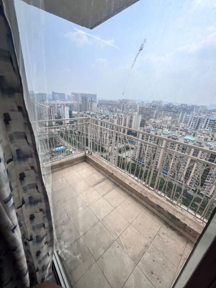 Balcony, mahagun-my-woods 2.5 Bedroom 1190 Sq.Ft. Apartment In Sector 16c Greater Noida Greater Noida 10610927