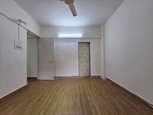 Room in 3 BHK Apartment at Gokuldham Complex, Goregaon East – for Rent