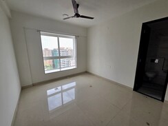 2 BHK Apartment For Rent in Hubtown Rising City