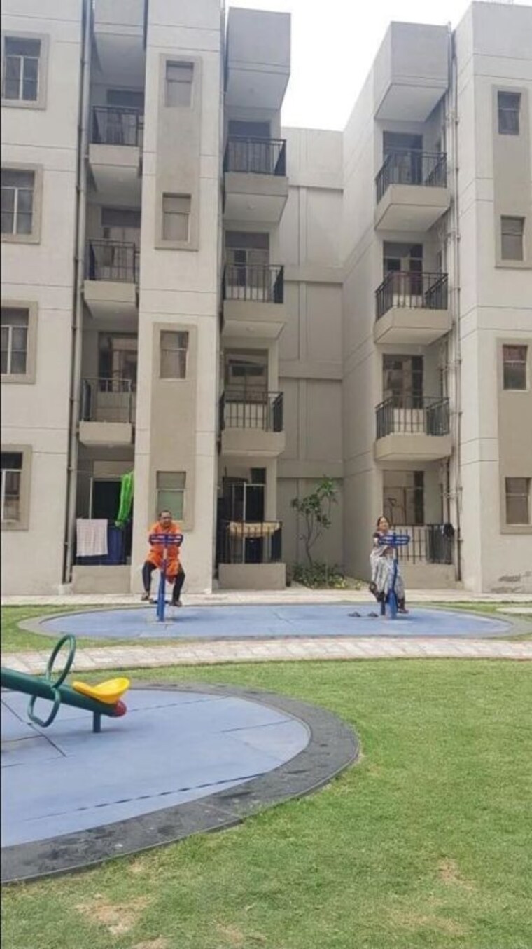 Exterior View, signature-global-solera-2 2 Bedroom 577 Sq.Ft. Apartment In Sector 107 Gurgaon 10610948