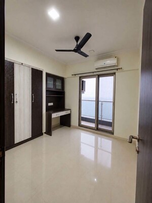 Room in 2 BHK Apartment at Siddhi Highland Haven, Balkum Pada – for Rent