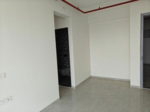Room in 2 BHK Apartment at Dhamji Shamji Mahavir Spring Tulip Phase 1, Pokhran Road No Two – for Rent