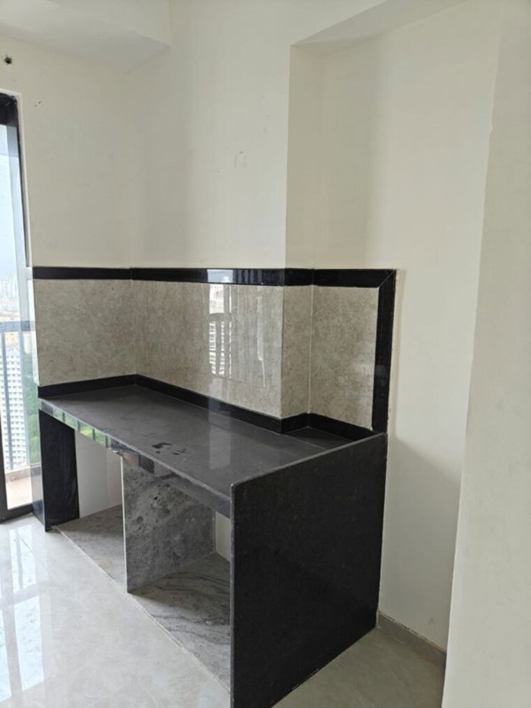 Kitchen, dhamji-shamji-mahavir-spring-tulip-phase-1 2 Bedroom 716 Sq.Ft. Apartment In Pokhran Road No Two Thane 10610961