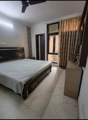 Bedroom in 2 BHK Builder Floor at Shivalik Colony – for Rent