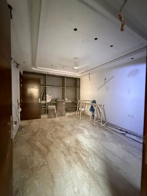 Room in 3 BHK Builder Floor at Kalkaji – for Sale