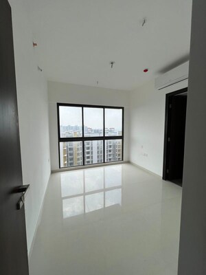 Room in 3 BHK Apartment at Lodha Palava Serenity D, Dombivli East – for Sale