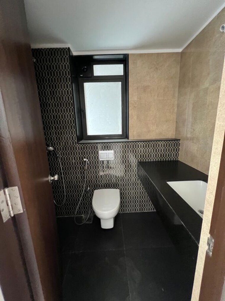 Bathroom, lodha-palava-serenity-d 3 Bedroom 1200 Sq.Ft. Apartment In Dombivli East Thane 10610988