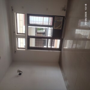Room in 4 BHK Villa at Unitech Aspen Greens, Sector 50 – for Rent