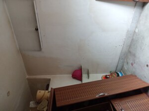 Furnished Amenities in 2 BHK Builder Floor at Dakshineswar – for Sale