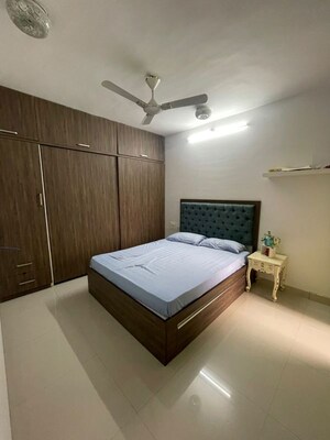 Bedroom in 2 BHK Apartment at Hubtown Hill Crest, Andheri East – for Rent