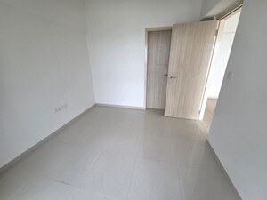 Room in 2 BHK Apartment at L And T Rejuve 360, Mulund West – for Rent
