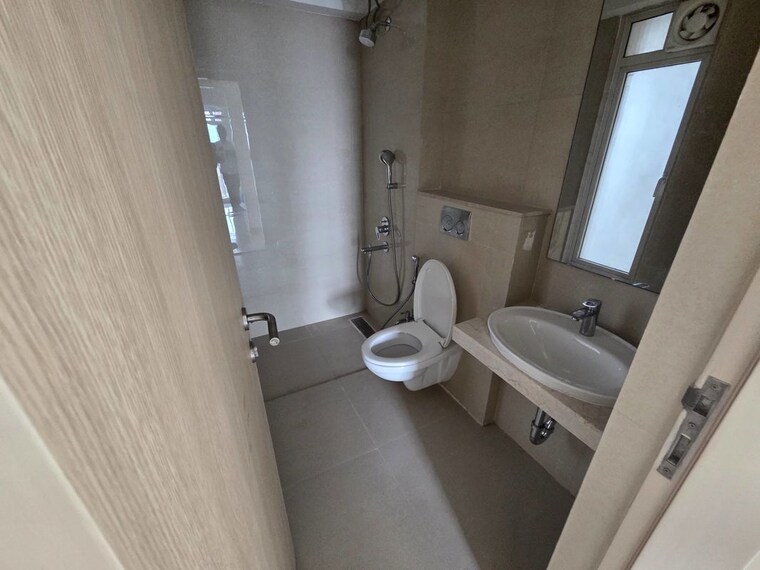 Bathroom, l-and-t-rejuve-360 3 Bedroom 1080 Sq.Ft. Apartment In Mulund West Mumbai 10611035