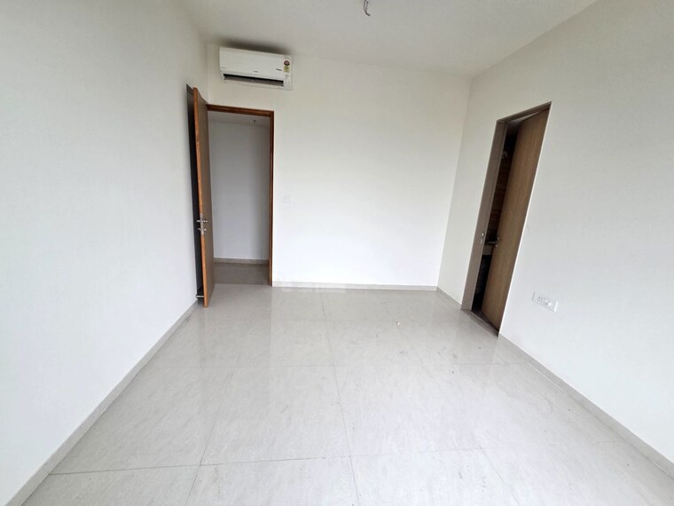 Room, lodha-bellagio 3.5 Bedroom 1400 Sq.Ft. Apartment In Powai Mumbai 10611040