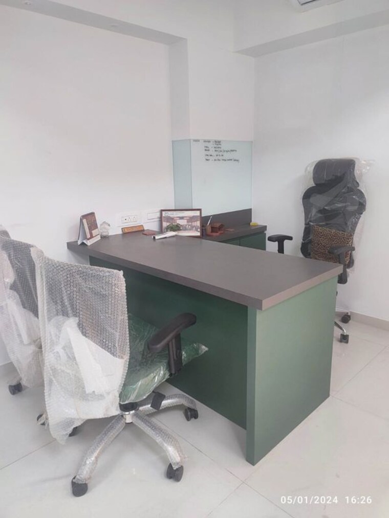 Team Area, arha-omega-business-park Commercial Office Space in IT/SEZ 475 Sq.Ft. In Wagle Industrial Estate Thane 10611083