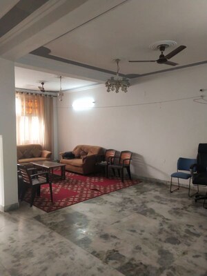 Living Room in 2 BHK Builder Floor at RWA Apartments Sector 50, Sector 50 – for Rent