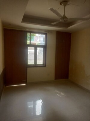 Room in 2 BHK Builder Floor at Nangal Dewat – for Rent