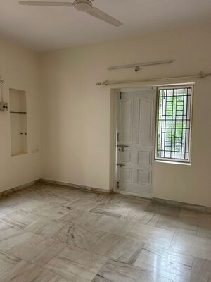 Room in 3 BHK Independent House at Parimala Banjara, Banjara Hills – for Rent