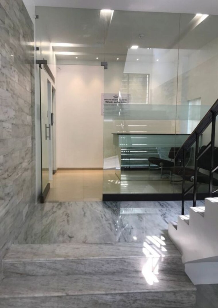 undefined, andheri east Commercial Office Space in IT/SEZ 16500 Sq.Ft. In Andheri East Mumbai 10611110