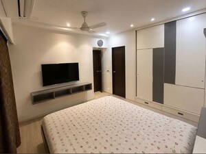 Bedroom in 2 BHK Apartment at Sethia Kalpavruksh Heights, Kandivali West – for Rent