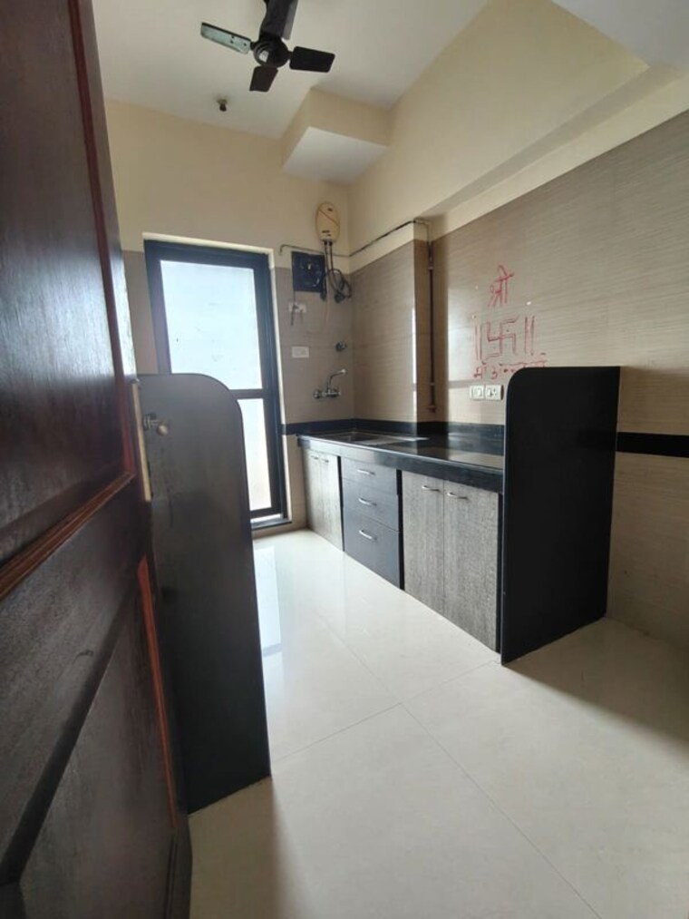 Kitchen, raheja-interface-heights 2 Bedroom 1100 Sq.Ft. Apartment In Malad West Mumbai 10611121
