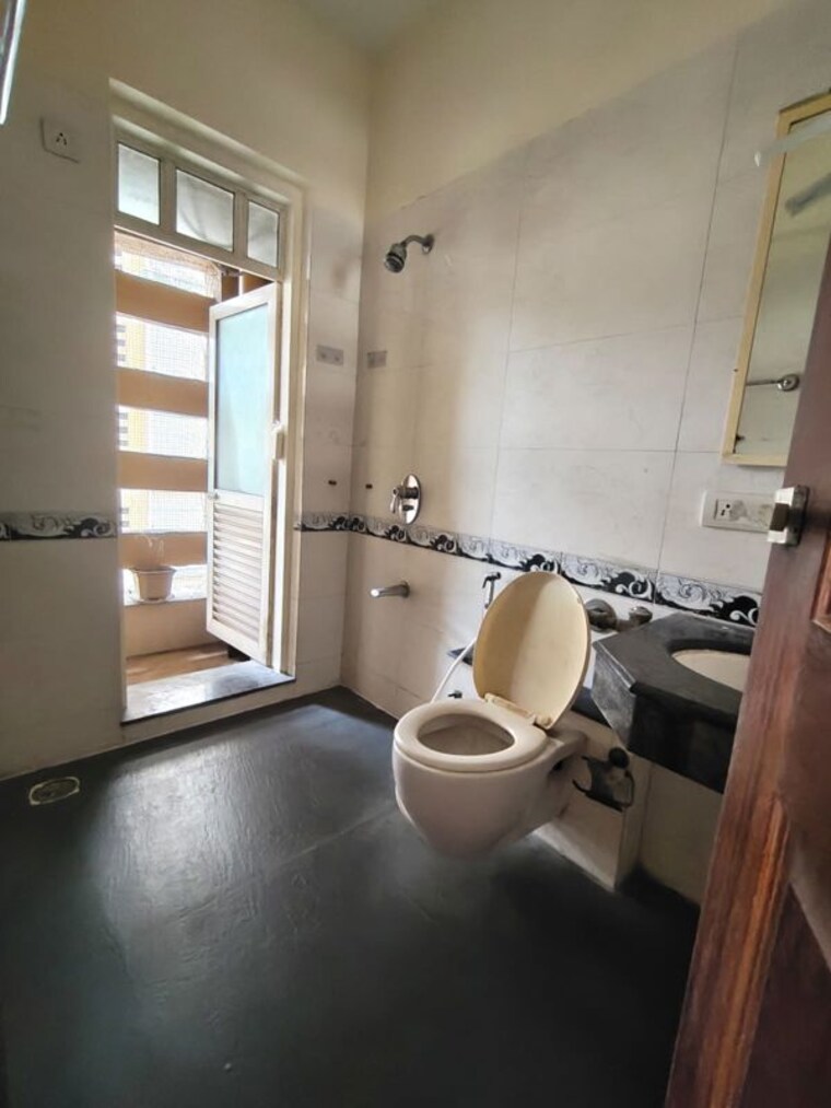 Bathroom, raheja-interface-heights 2 Bedroom 1100 Sq.Ft. Apartment In Malad West Mumbai 10611121