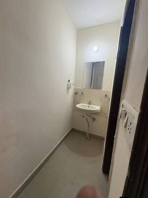 Bathroom in 1 BHK Builder Floor at Sushant Lok I – for Rent
