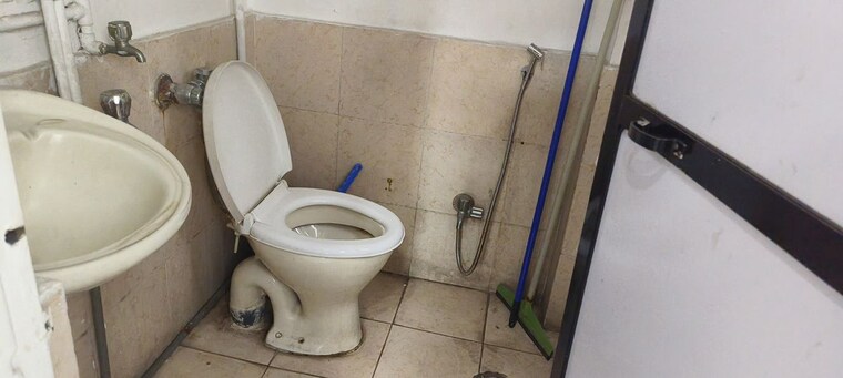 Bathroom, sagar-tech-plaza Commercial Office Space 800 Sq.Ft. In Sakinaka Mumbai 10611130