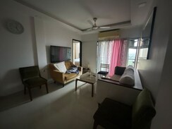 2 BHK Apartment For Rent in Hubtown Hill Crest