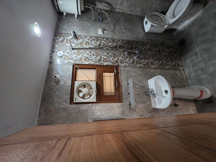 undefined, sector 55 3 Bedroom 1980 Sq.Ft. Builder Floor In Sector 55 Gurgaon 10611144