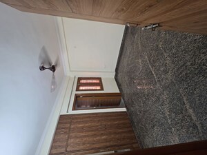 Furnished Amenities in 3 BHK Builder Floor at Sector 55 – for Rent