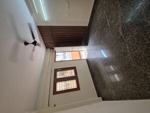 Furnished Amenities in 3 BHK Builder Floor at Sector 55 – for Rent